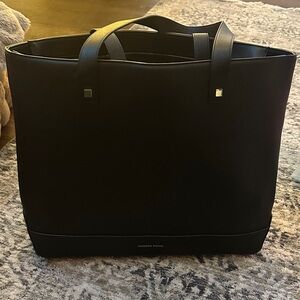 Modern picnic Black Tote Bag